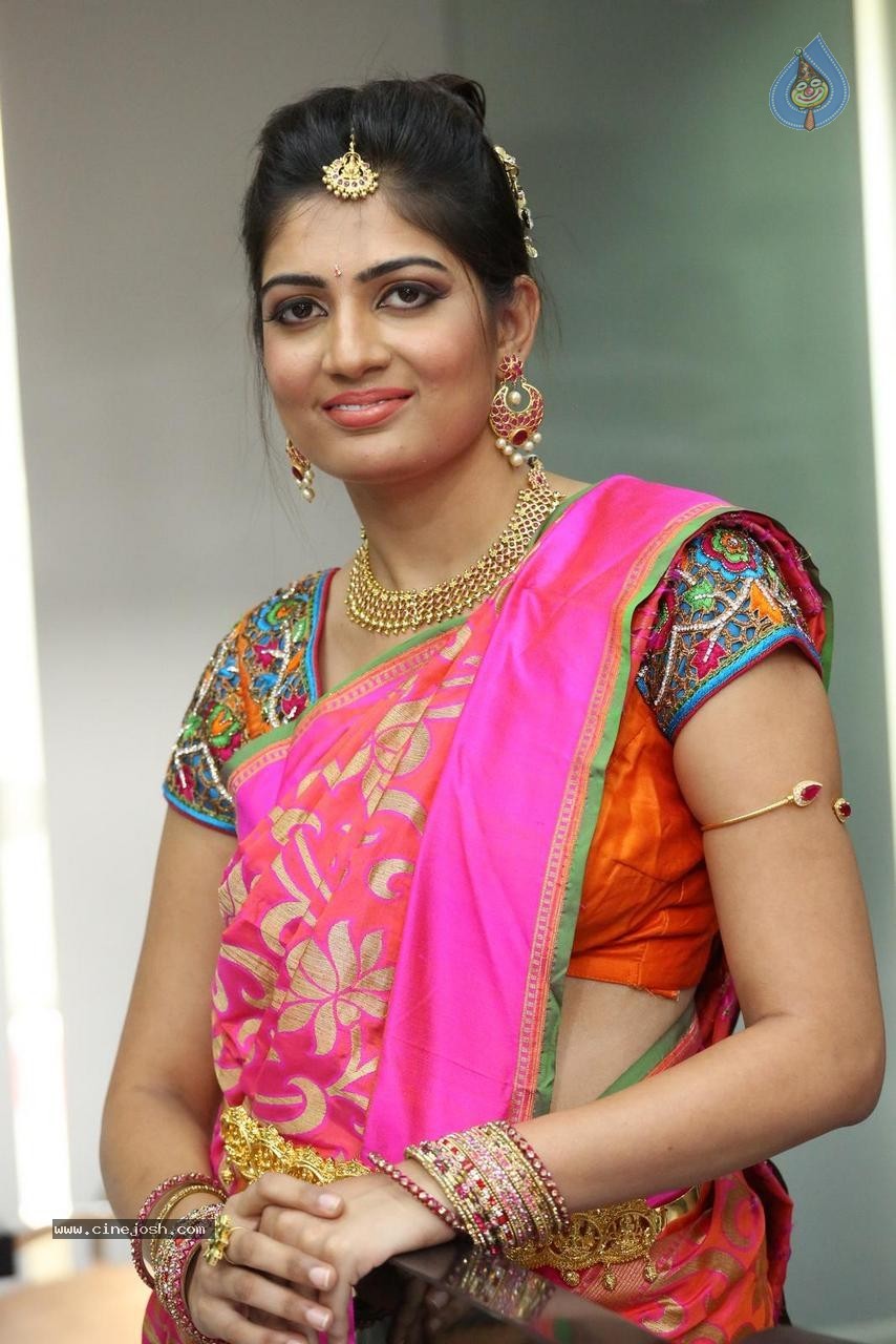 Akanksha Photos - 6 / 32 photos