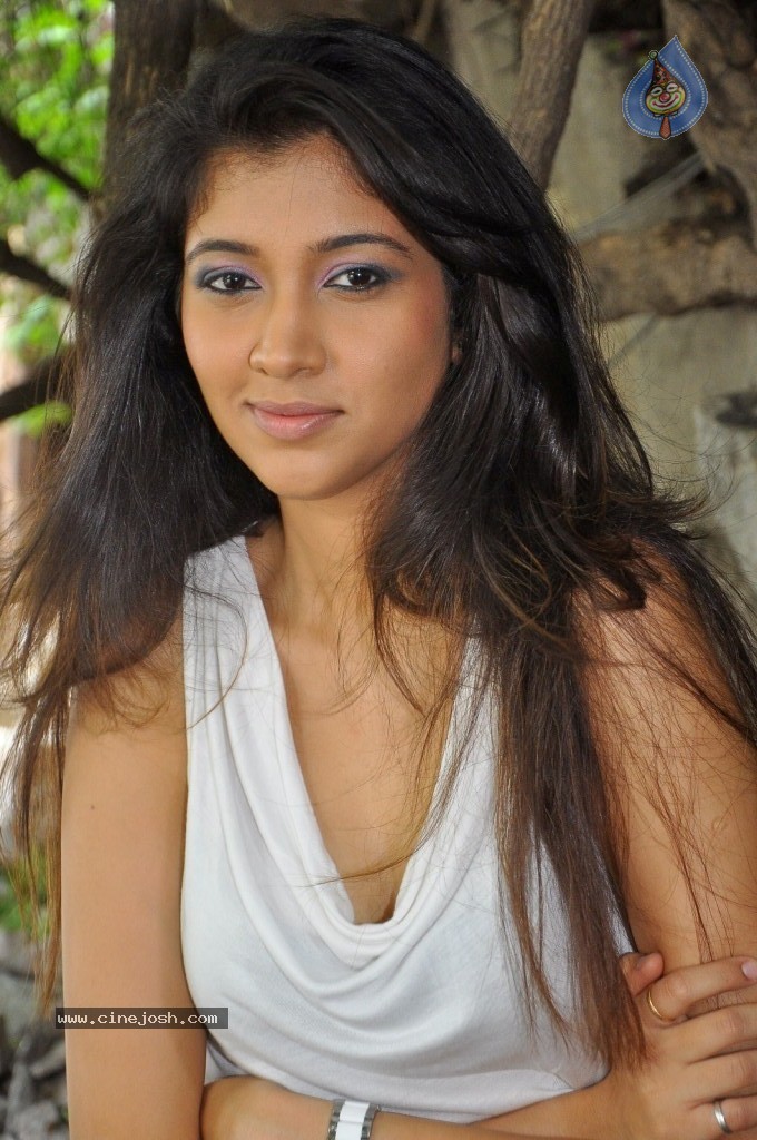 Akhila Hot Stills - 95 / 106 photos