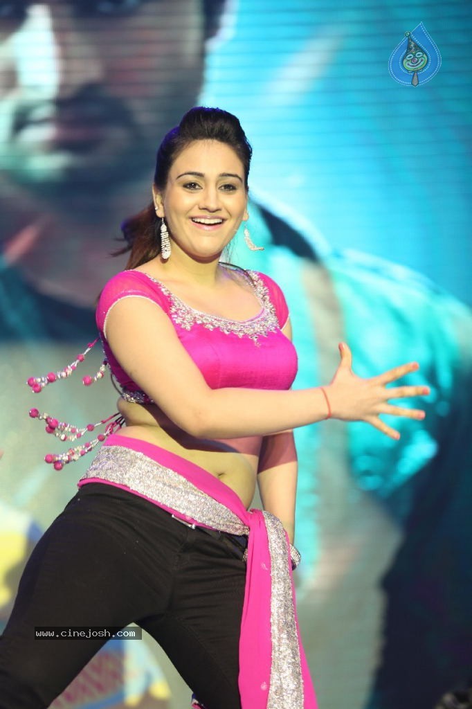 Aksha Hot Gallery - 46 / 53 photos