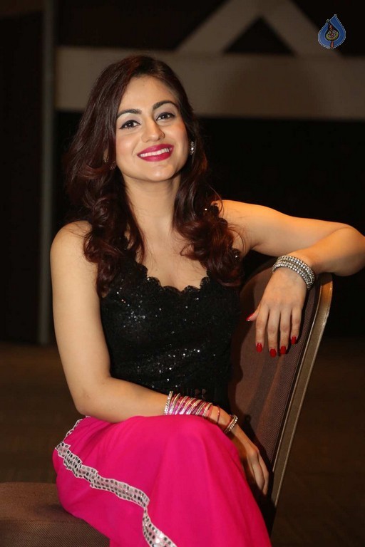 Aksha New Images - 23 / 38 photos