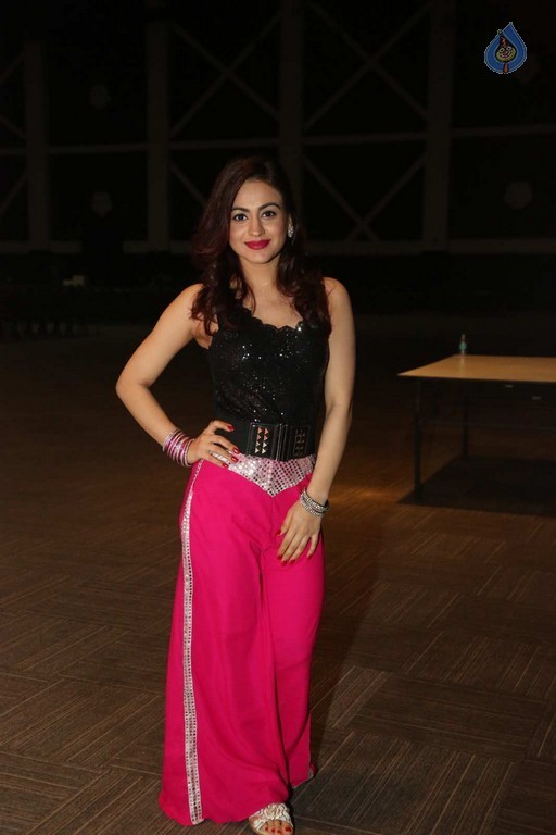 Aksha New Images - 37 / 38 photos