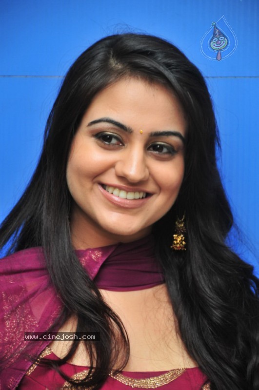 Aksha New Stills - 54 / 56 photos