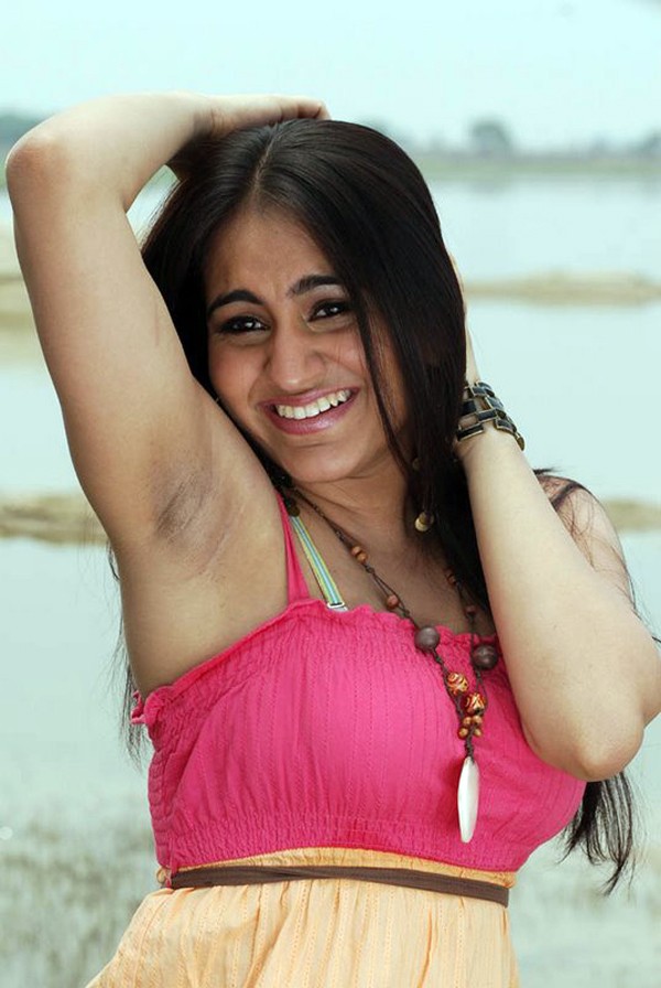 Aksha - 11 / 85 photos