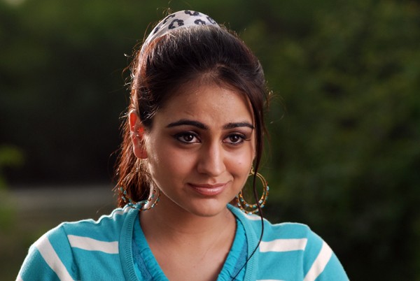 Aksha - 84 / 85 photos