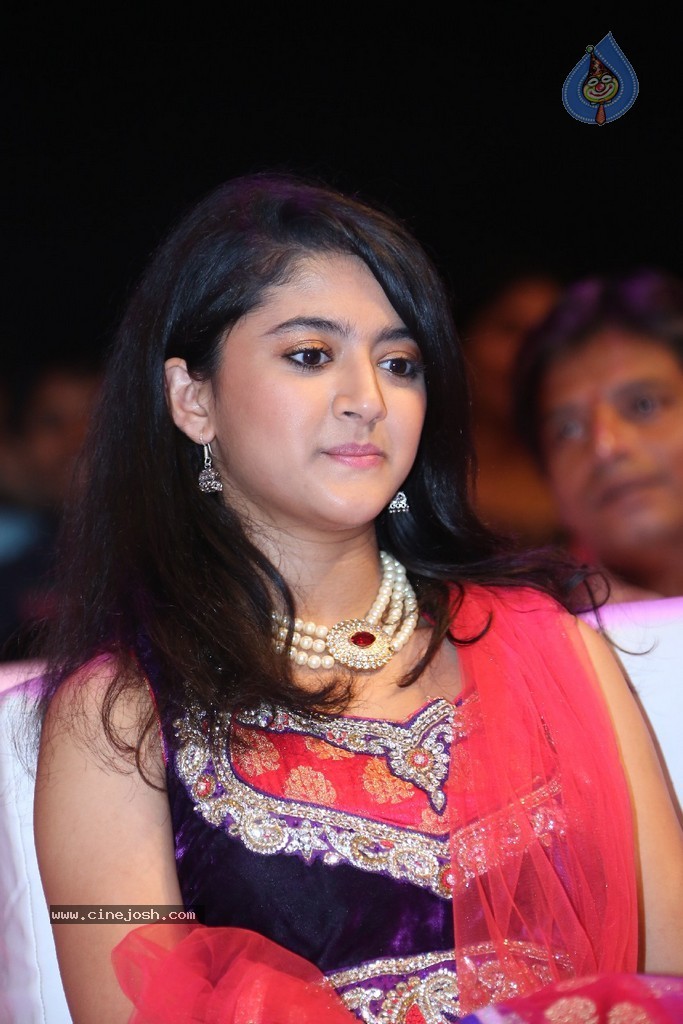 Akshara Stills - 37 / 40 photos