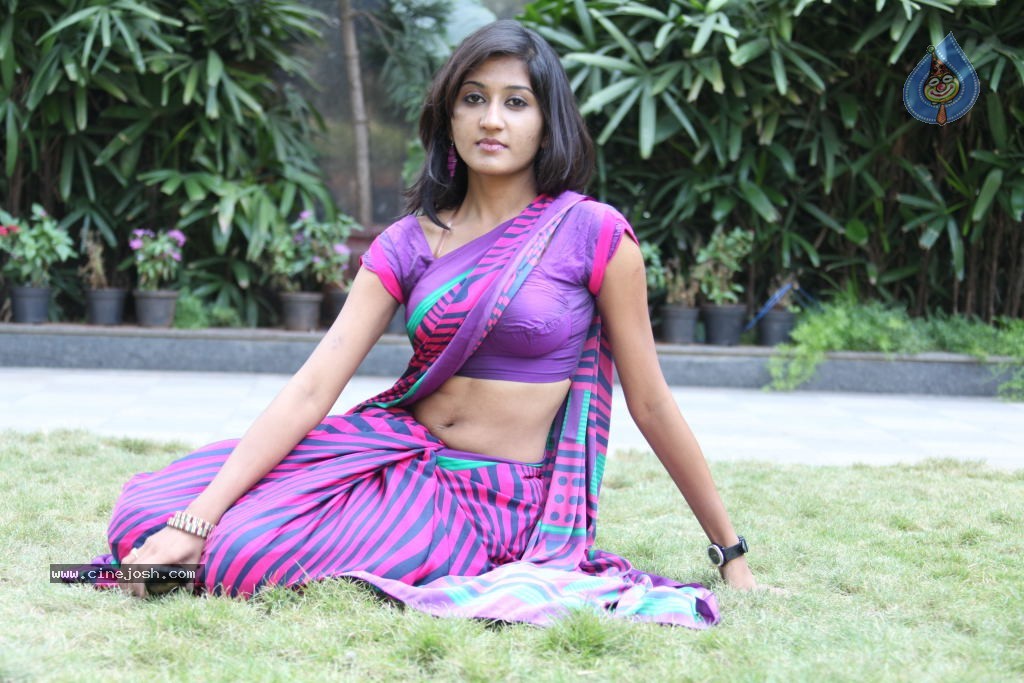 Akshaya Hot Photos - 5 / 143 photos