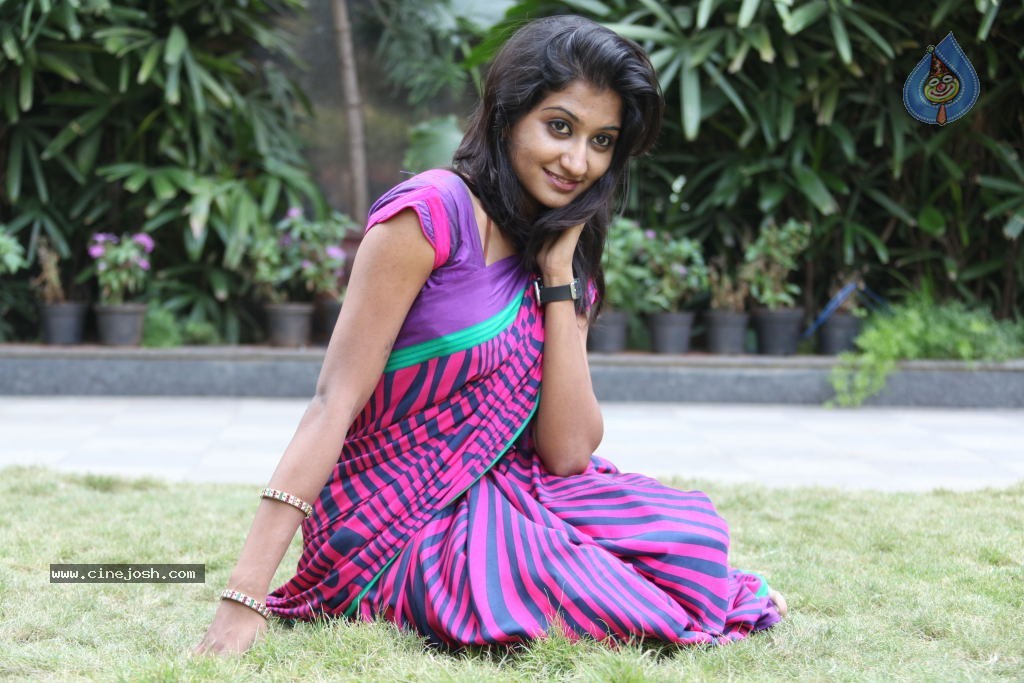 Akshaya Hot Photos - 37 / 143 photos