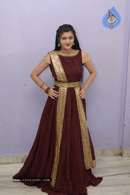 Akshita New Pics - 6 / 12 photos