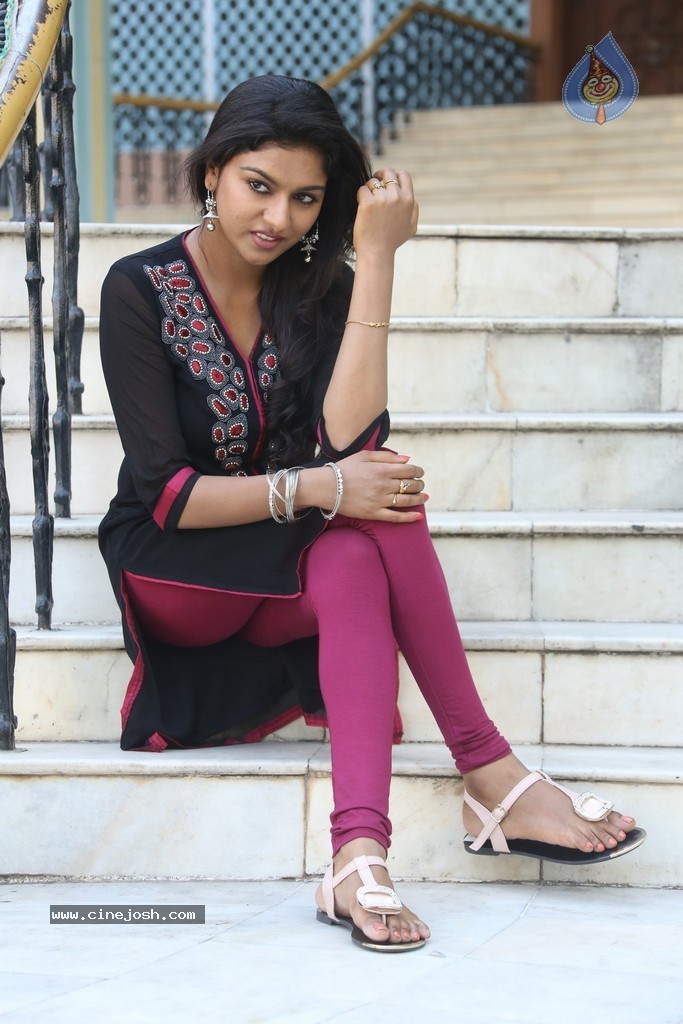 Akshitha Gallery - 48 / 53 photos