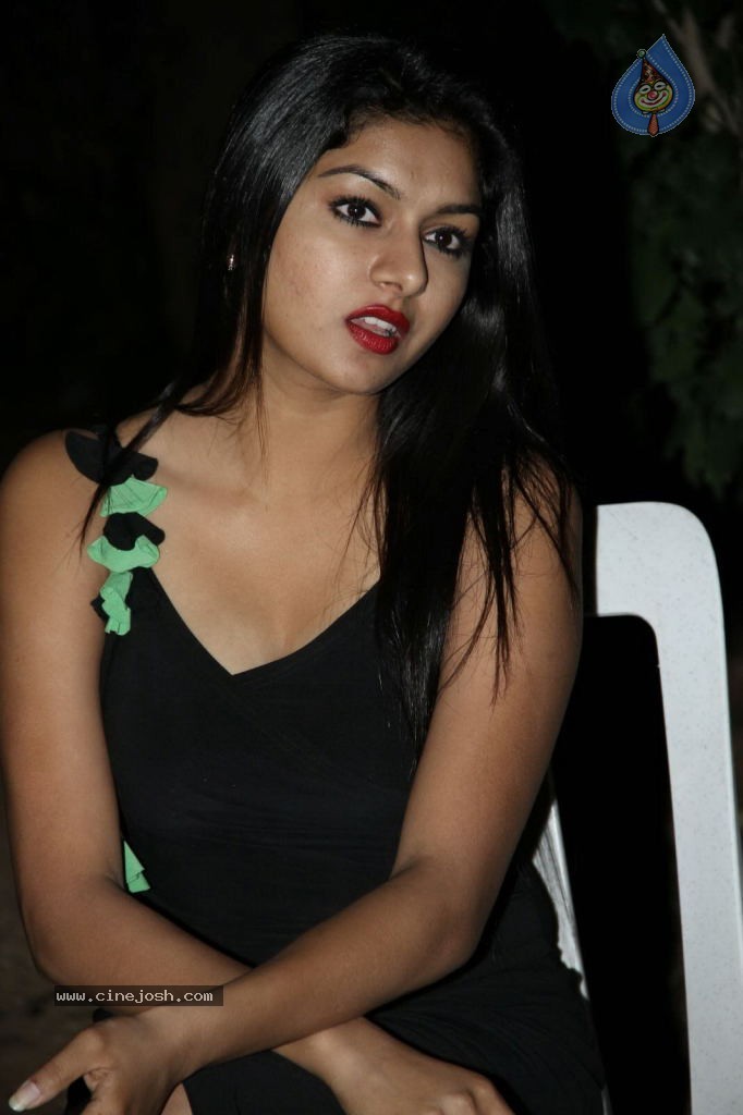 Akshida Hot Photos - 29 / 82 photos