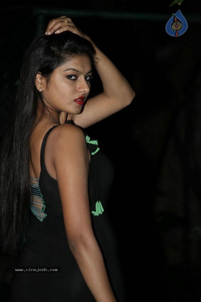 Akshida Hot Photos - 44 / 82 photos