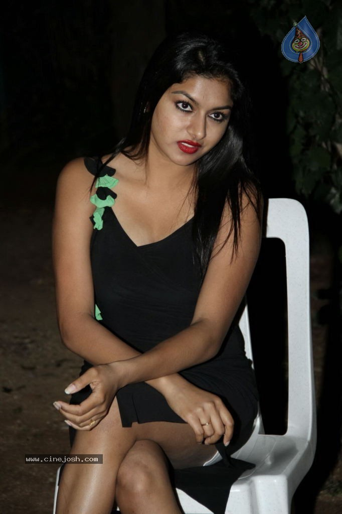 Akshida Hot Photos - 54 / 82 photos