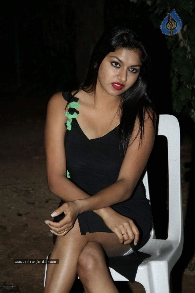 Akshida Hot Photos - 68 / 82 photos