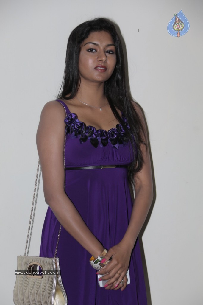 Akshitha New Stills - 26 / 50 photos