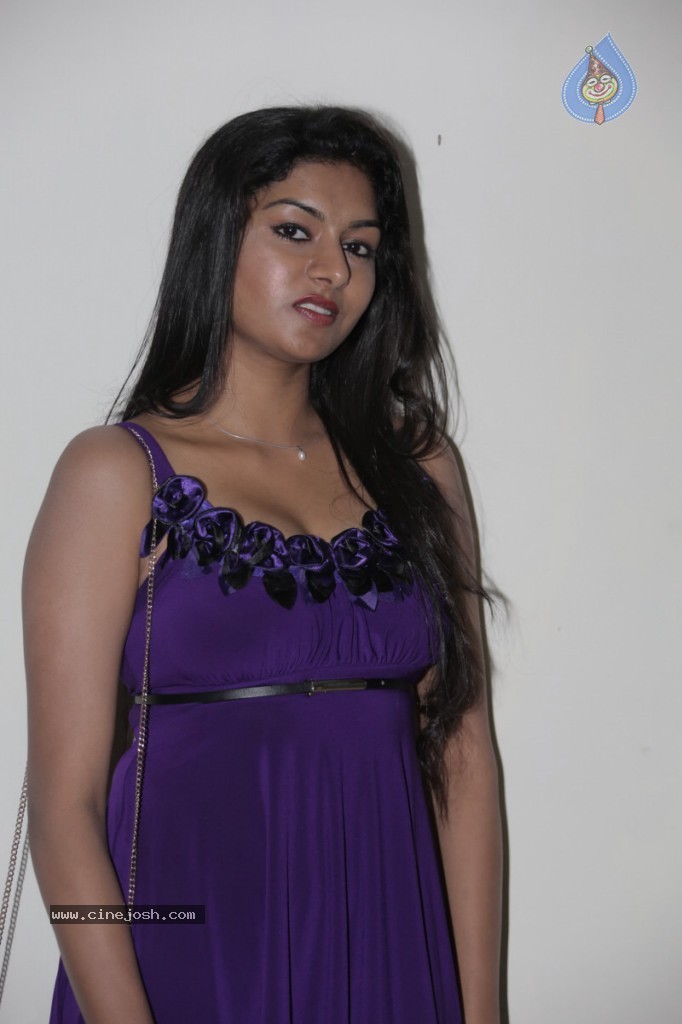 Akshitha New Stills - 39 / 50 photos