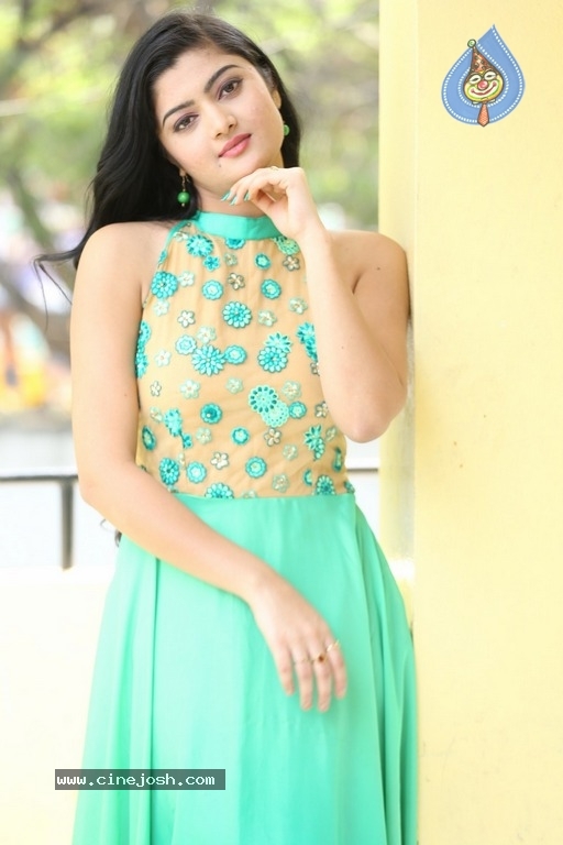 Akshitha Photos - 10 / 21 photos