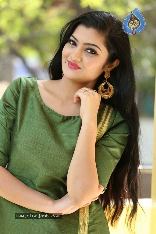 Akshitha Photos - 4 / 21 photos