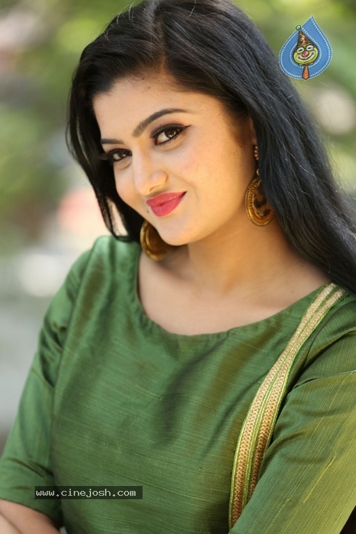 Akshitha Photos - 16 / 21 photos