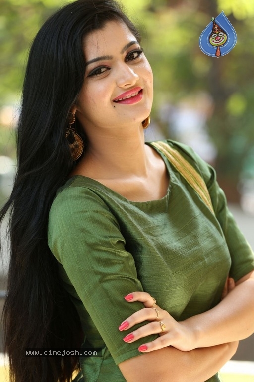 Akshitha Photos - 19 / 21 photos