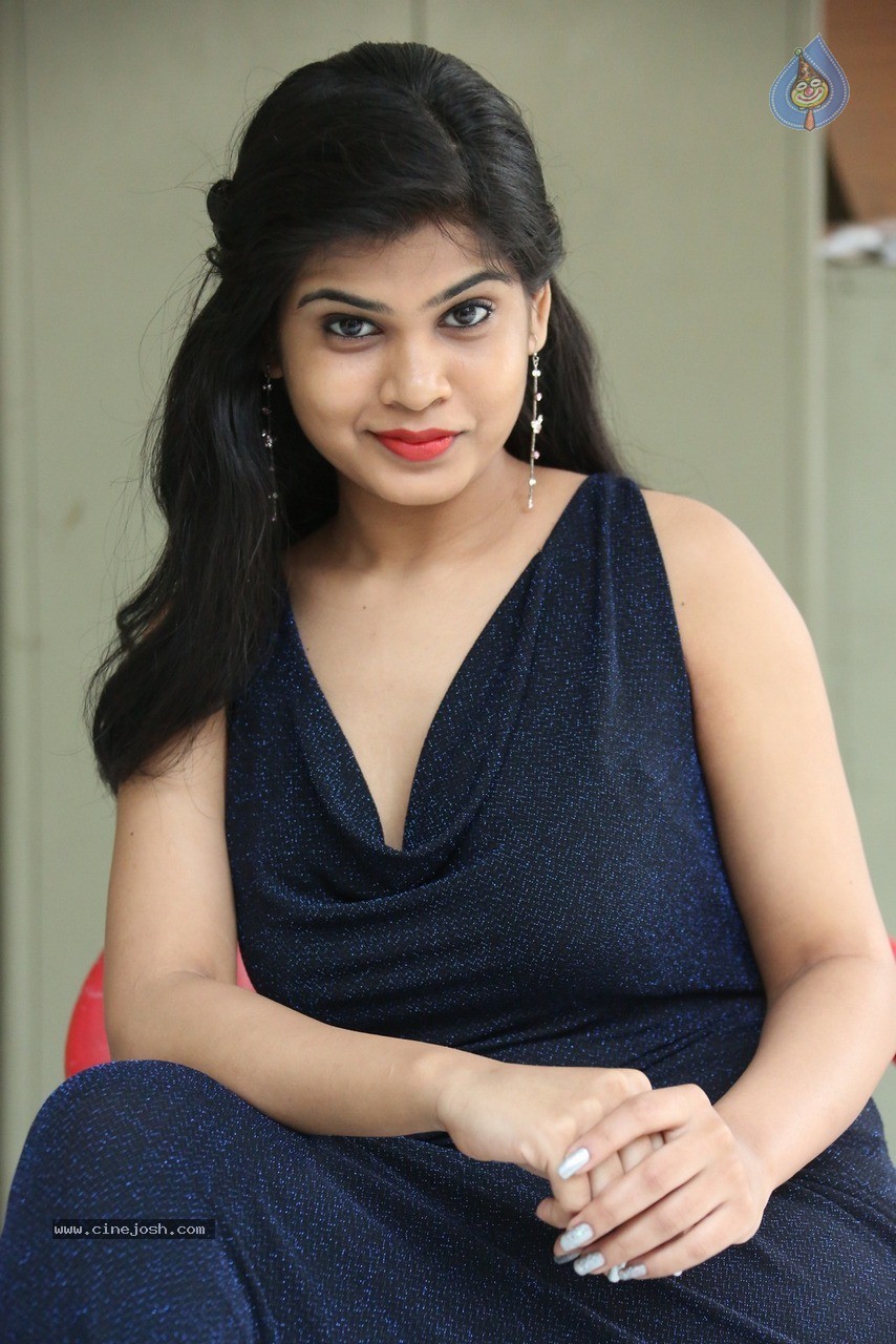 Alekhya Latest Gallery - 54 / 60 photos