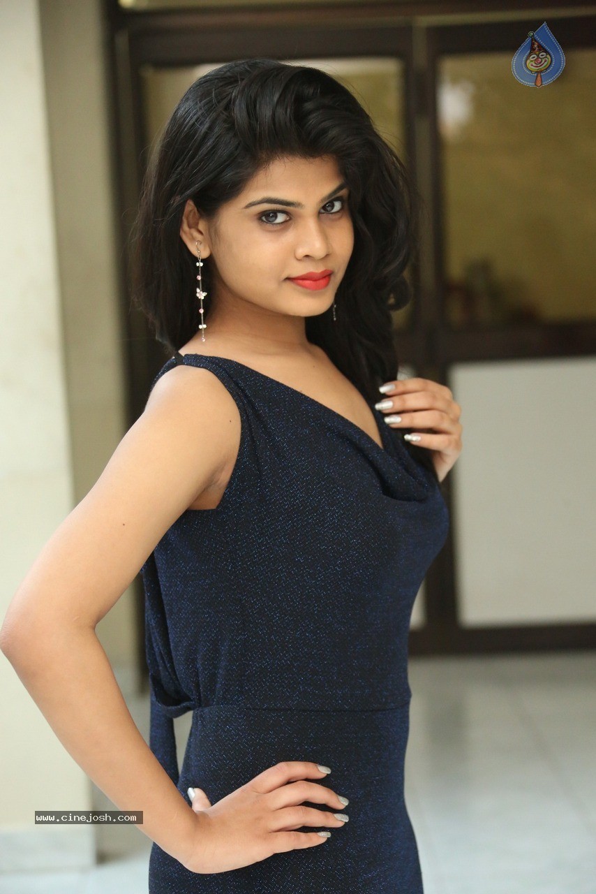 Alekhya Latest Gallery - 56 / 60 photos