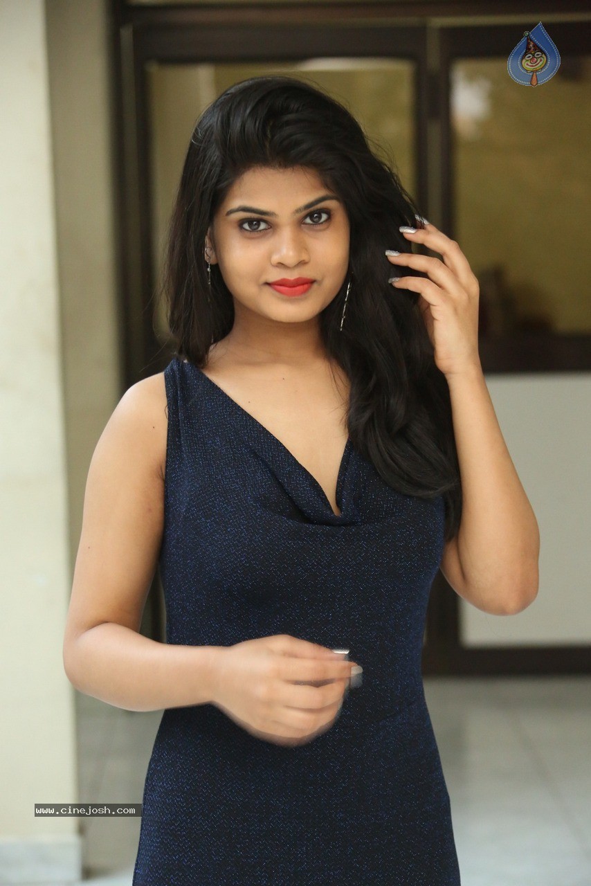 Alekhya Latest Gallery - 57 / 60 photos