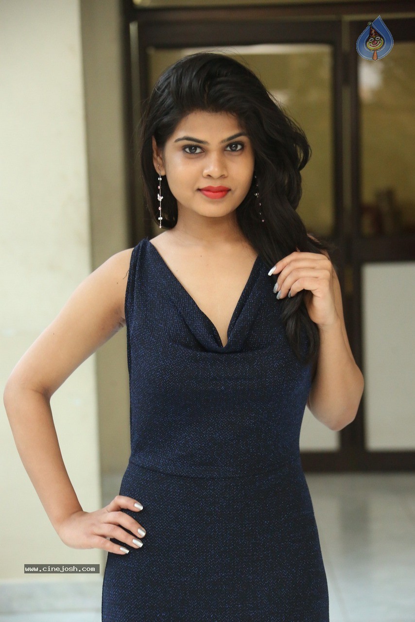 Alekhya Latest Gallery - 58 / 60 photos