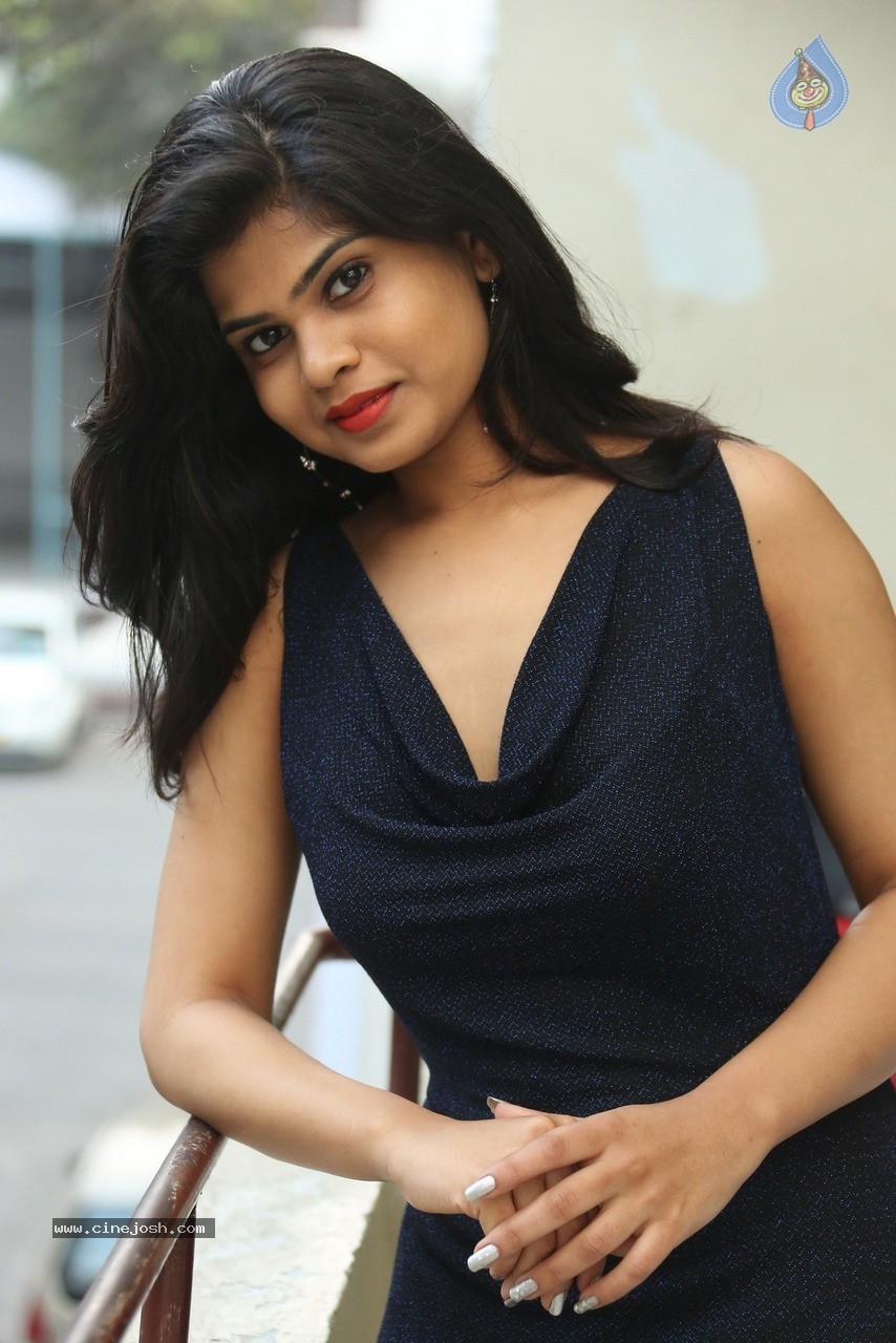 Alekhya Latest Gallery - 59 / 60 photos