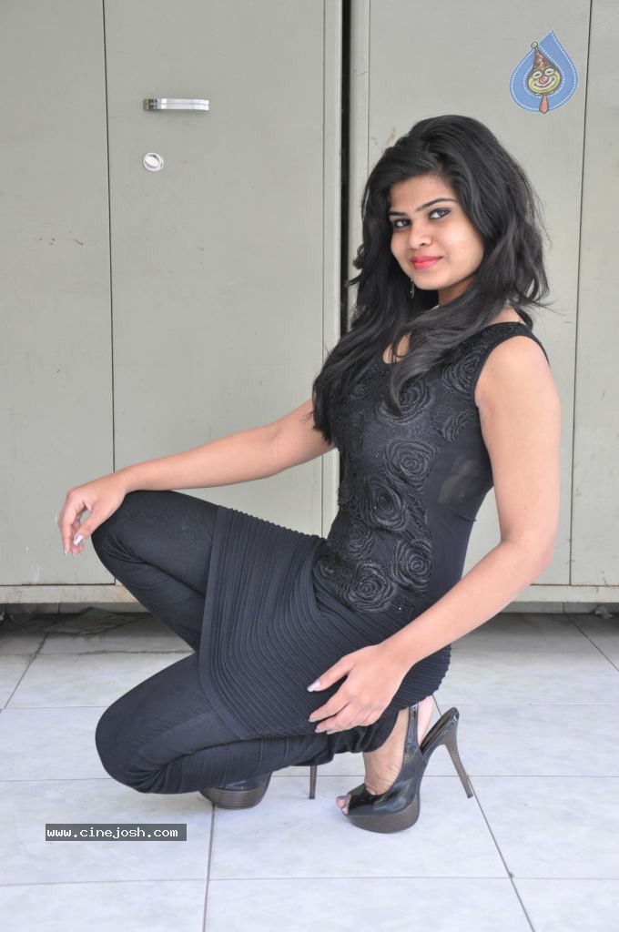 Alekhya Latest Photos - 6 / 92 photos