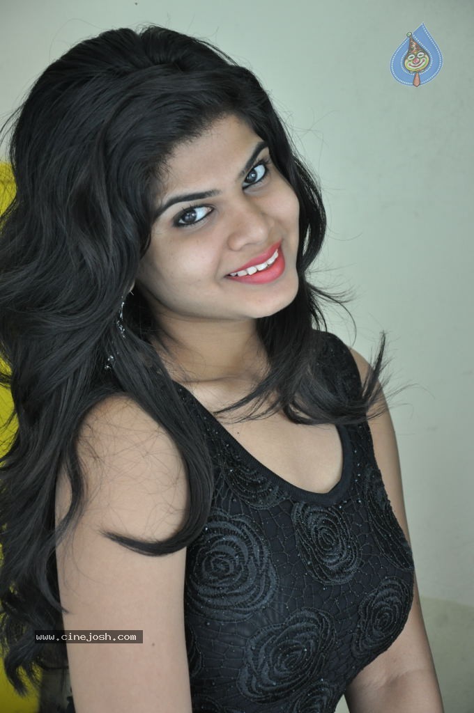 Alekhya Latest Photos - 48 / 92 photos