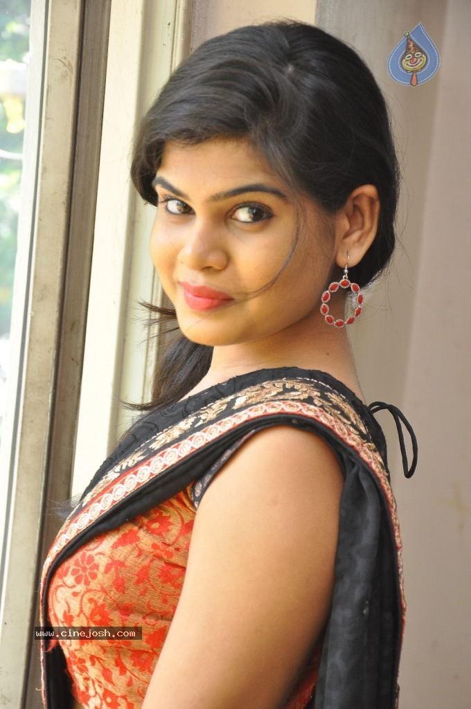 Alekhya Latest Stills - 24 / 36 photos