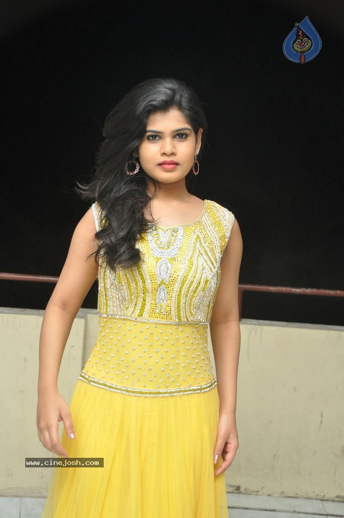 Alekhya New Photos - 15 / 74 photos