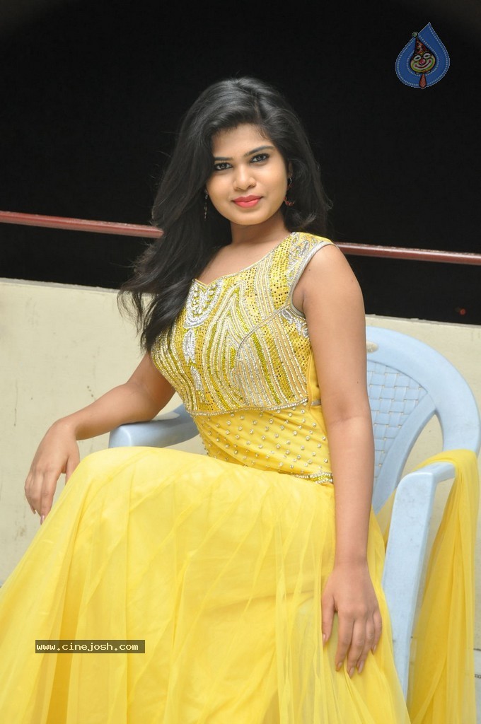 Alekhya New Photos - 41 / 74 photos