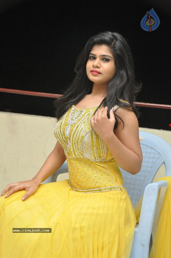 Alekhya New Photos - 57 / 74 photos