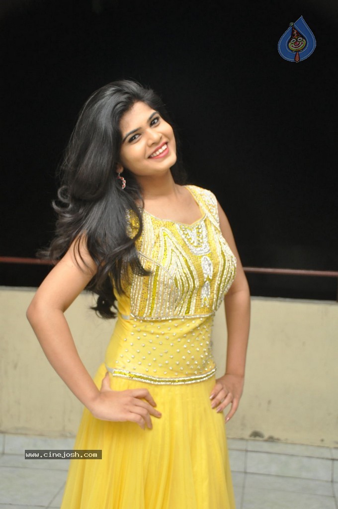 Alekhya New Photos - 59 / 74 photos