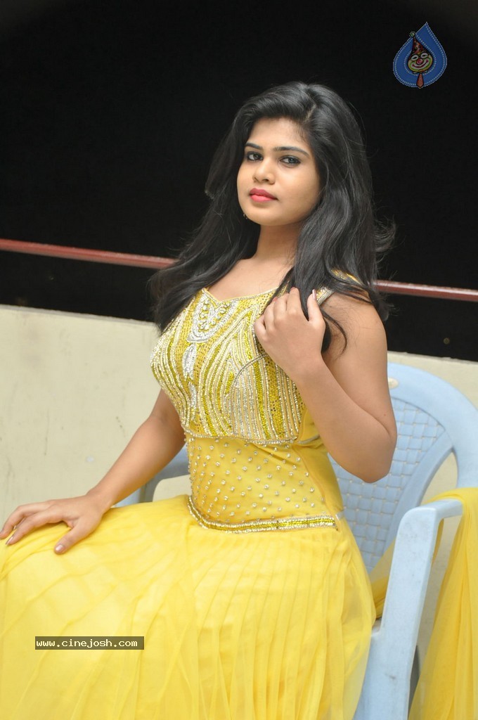 Alekhya New Photos - 61 / 74 photos