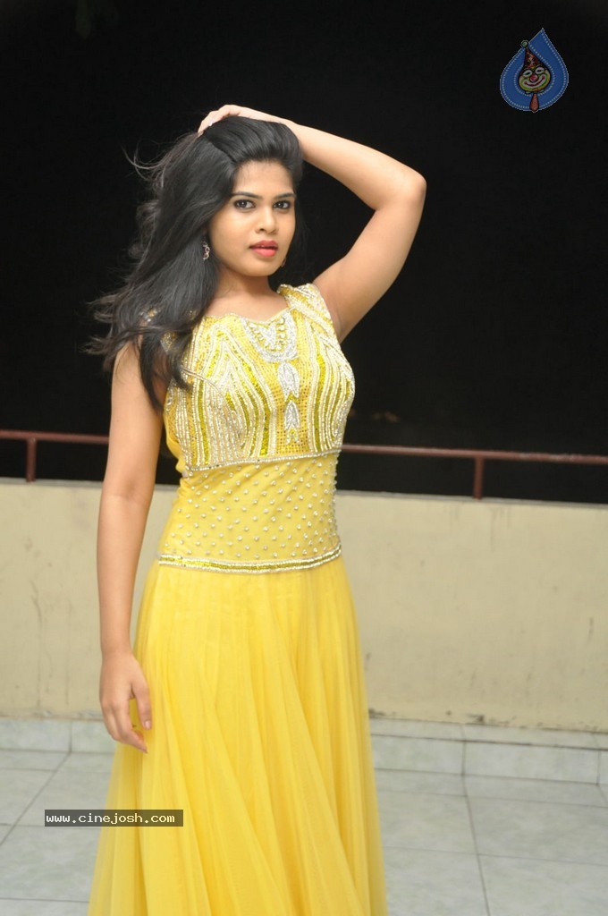 Alekhya New Photos - 64 / 74 photos