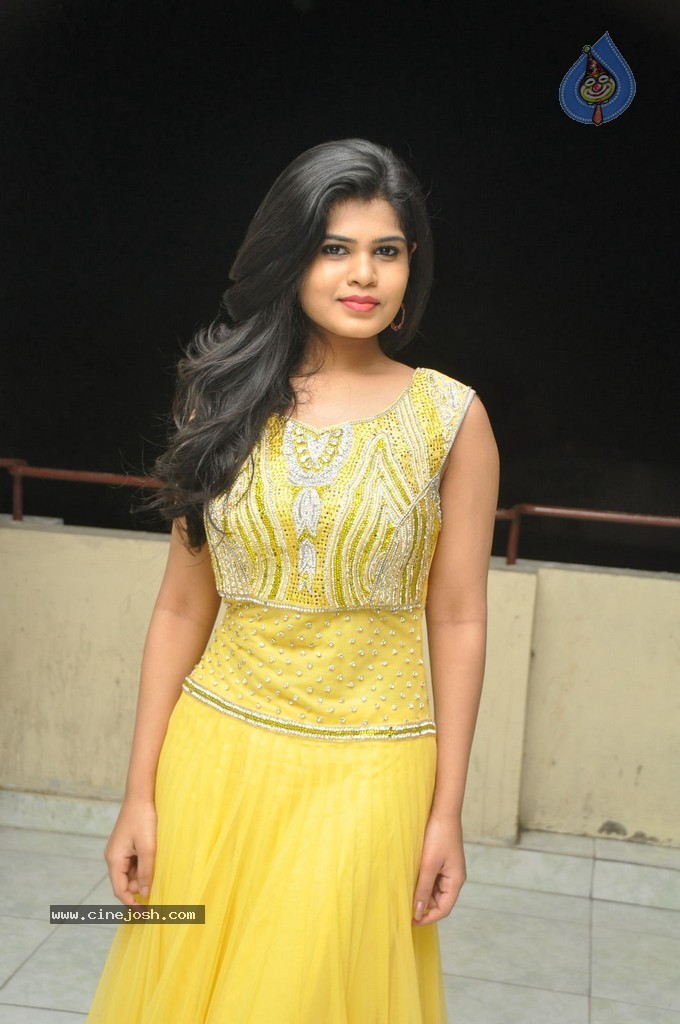 Alekhya New Photos - 70 / 74 photos