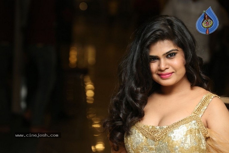 Alekhya New Photos - 8 / 26 photos