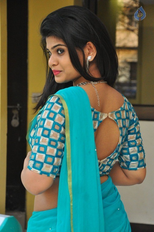 Alekhya New Pics - 26 / 42 photos