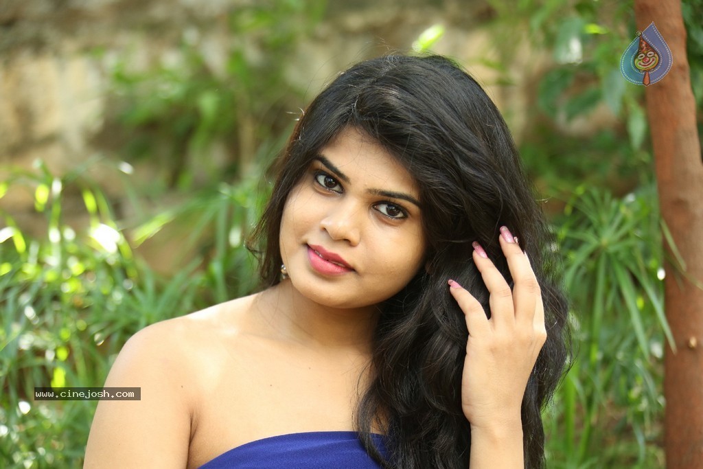 Alekhya New Pics - 2 / 118 photos