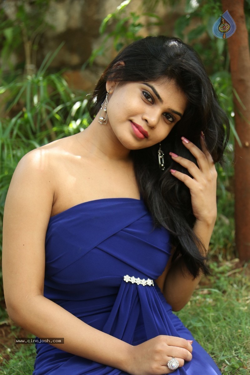 Alekhya New Pics - 10 / 118 photos