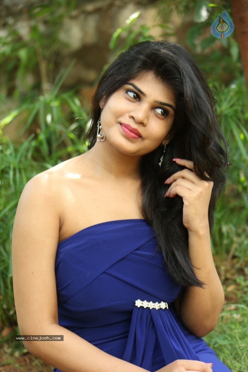 Alekhya New Pics - 13 / 118 photos