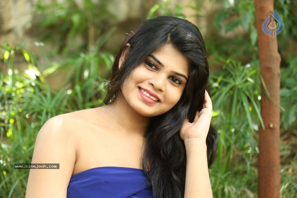 Alekhya New Pics - 65 / 118 photos