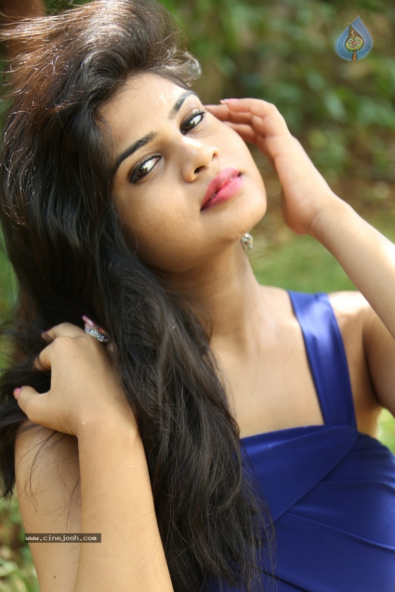 Alekhya New Pics - 116 / 118 photos