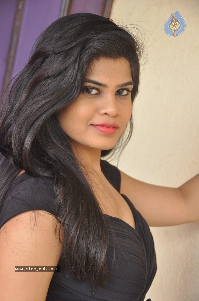 Alekhya New Pics - 79 / 88 photos