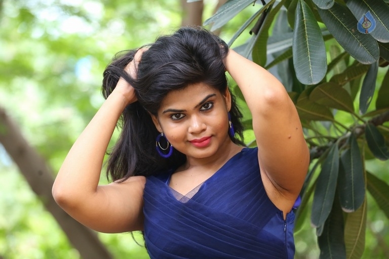 Alekya Latest Pics - 5 / 17 photos