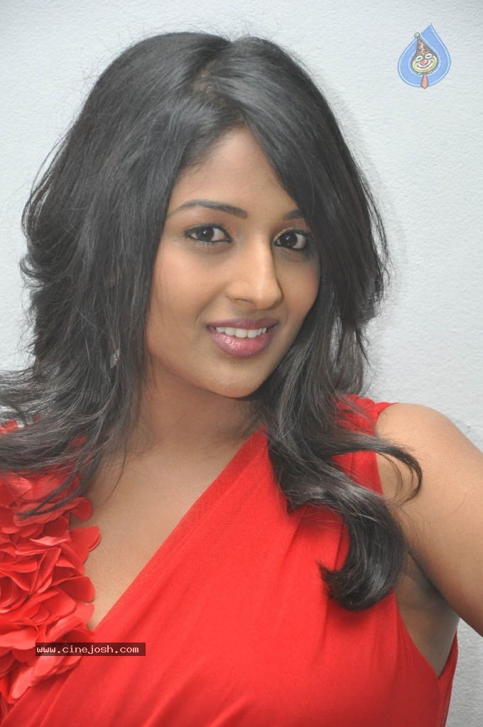 Amitha Rao Stills - 31 / 55 photos