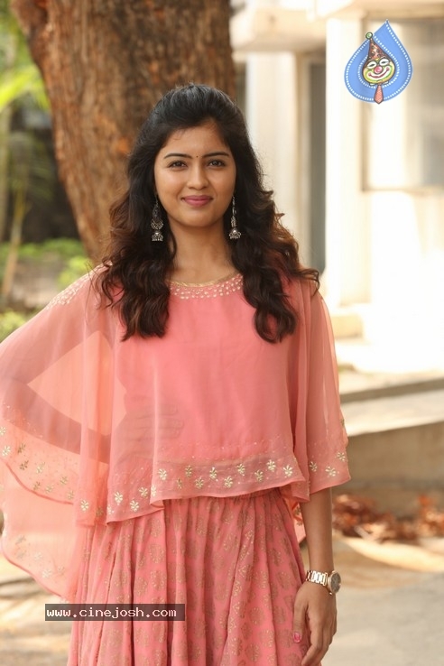 Amritha Aiyer Stills - 10 / 21 photos