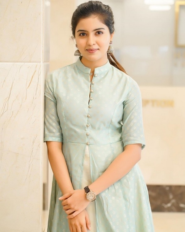 Amritha Aiyer Stills - 7 / 12 photos